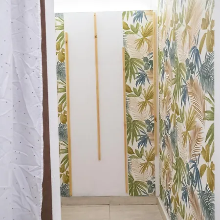 Athanias Apartment *